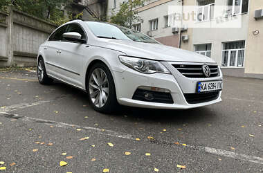 Купе Volkswagen CC / Passat CC 2011 в Киеве