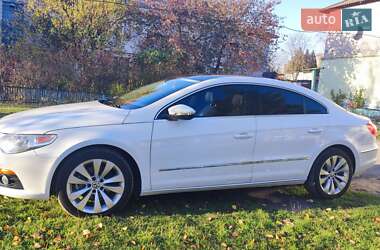 Купе Volkswagen CC / Passat CC 2009 в 