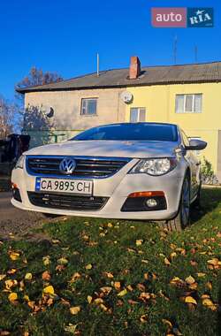 Купе Volkswagen CC / Passat CC 2009 в 