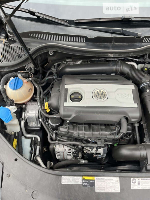 Купе Volkswagen CC / Passat CC 2014 в Судовой Вишне