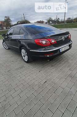 Купе Volkswagen CC / Passat CC 2009 в Бучачі