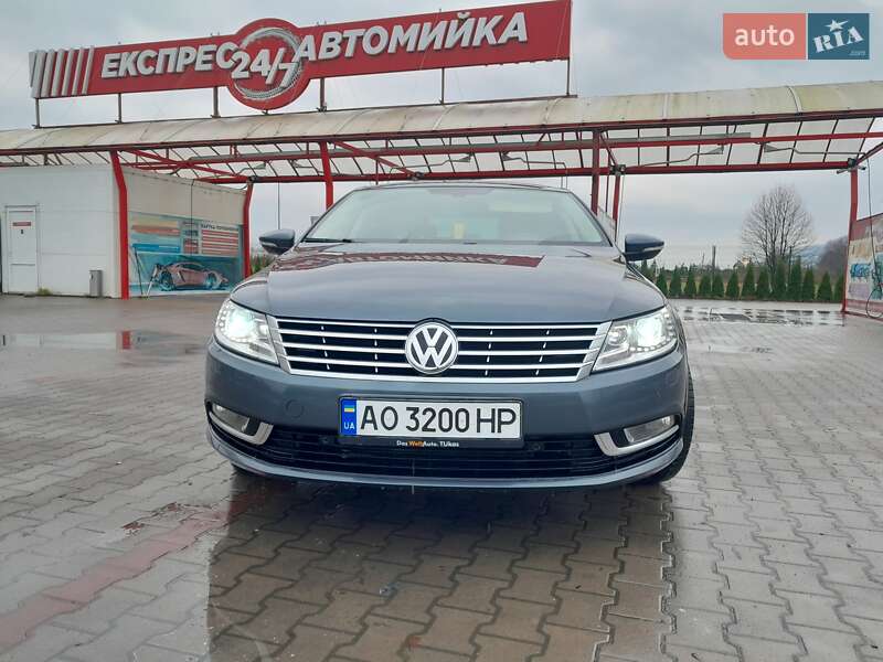 Купе Volkswagen CC / Passat CC 2013 в Тячеві