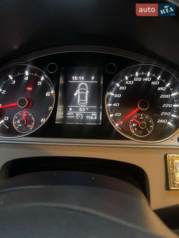 Купе Volkswagen CC / Passat CC 2015 в Виннице