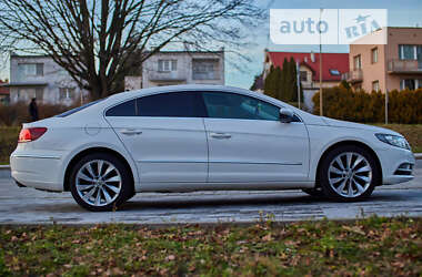 Купе Volkswagen CC / Passat CC 2013 в Миколаєві