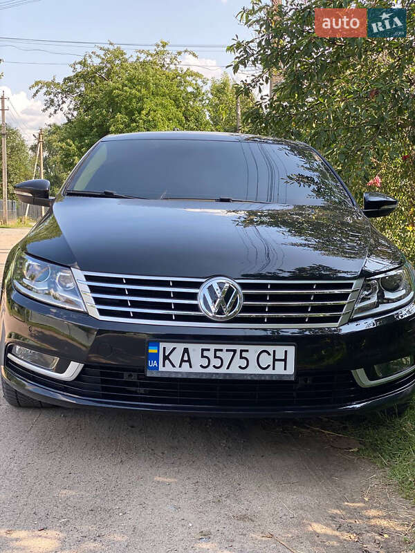 Купе Volkswagen CC / Passat CC 2014 в Староконстантинове