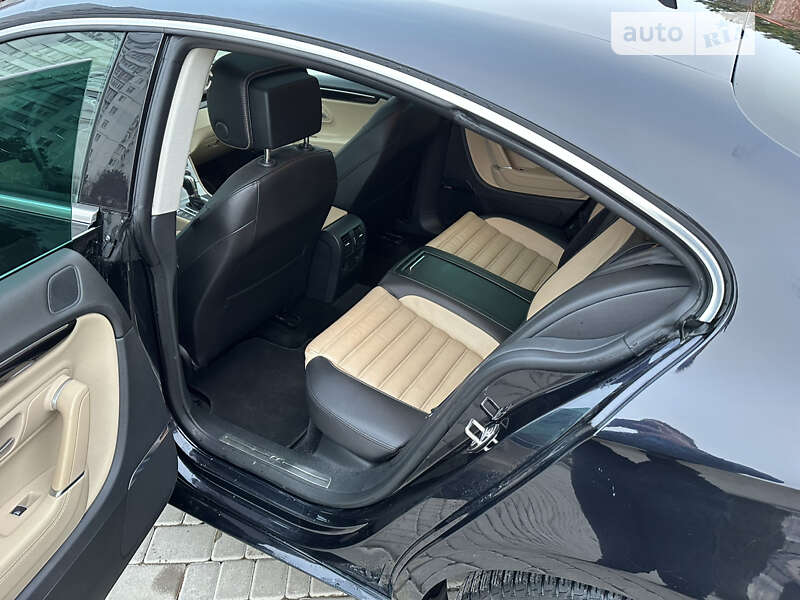 Купе Volkswagen CC / Passat CC 2012 в Черноморске