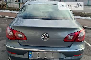 Купе Volkswagen CC / Passat CC 2009 в Коростене