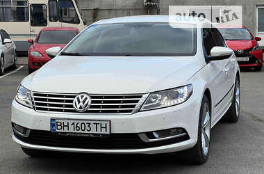 Купе Volkswagen CC / Passat CC 2012 в Измаиле