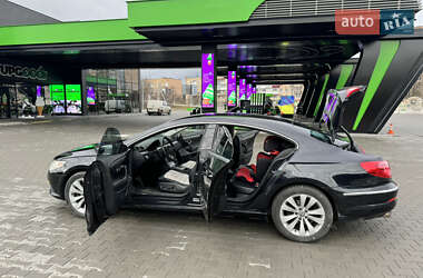 Купе Volkswagen CC / Passat CC 2011 в 