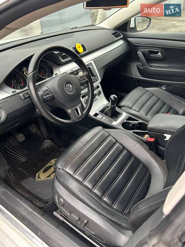 Купе Volkswagen CC / Passat CC 2014 в Днепре