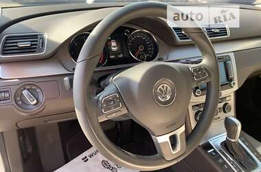 Купе Volkswagen CC / Passat CC 2015 в Львове