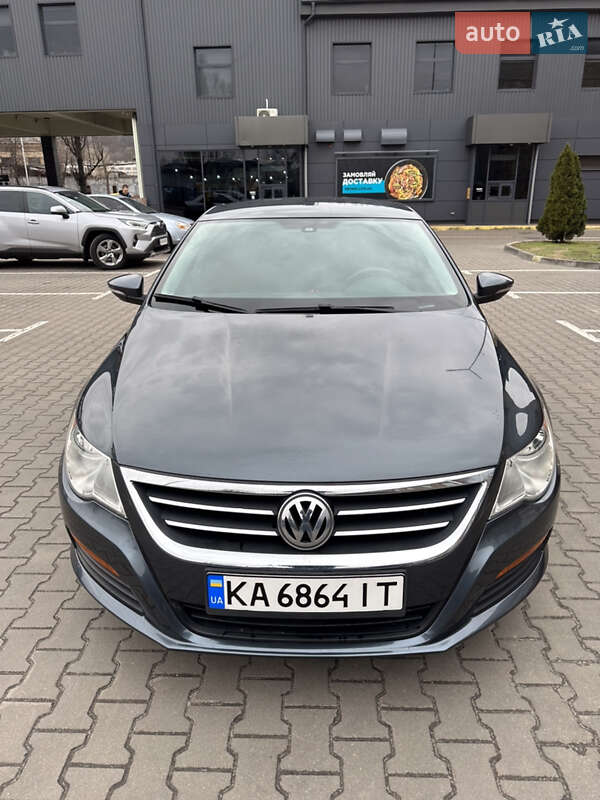 Купе Volkswagen CC / Passat CC 2012 в Киеве