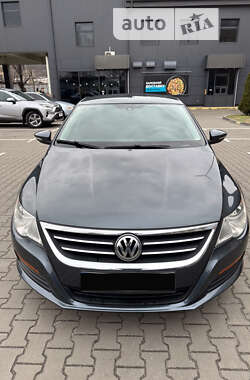 Купе Volkswagen CC / Passat CC 2012 в Києві