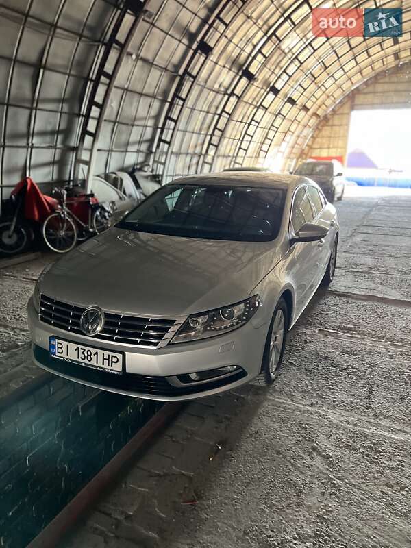 Купе Volkswagen CC / Passat CC 2013 в Полтаве