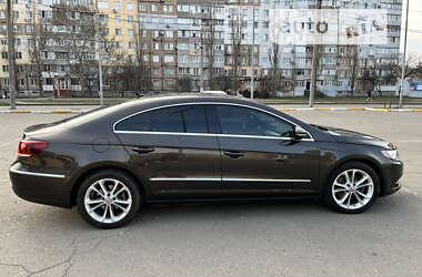 Купе Volkswagen CC / Passat CC 2016 в Николаеве