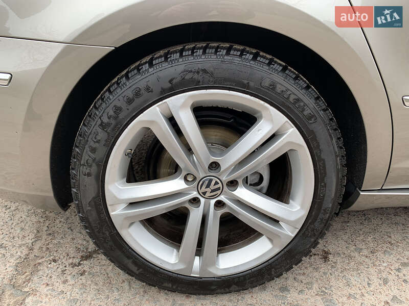Купе Volkswagen CC / Passat CC 2012 в Житомире