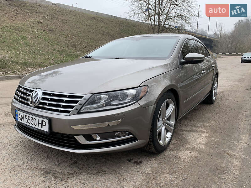 Купе Volkswagen CC / Passat CC 2012 в Житомире