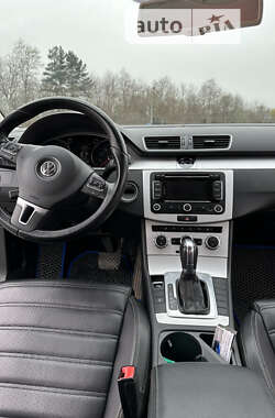 Купе Volkswagen CC / Passat CC 2013 в Львові