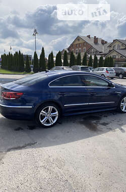 Купе Volkswagen CC / Passat CC 2015 в Львове