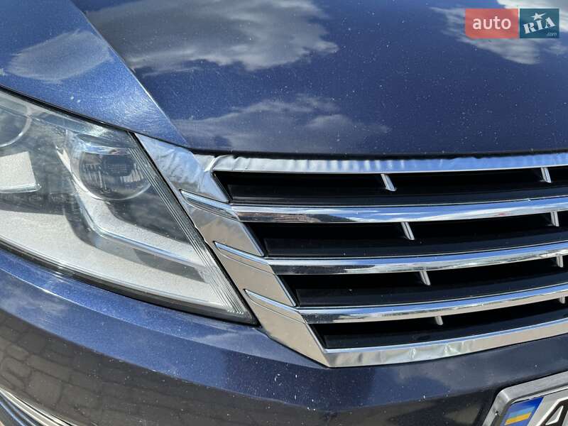 Купе Volkswagen CC / Passat CC 2012 в Мукачево