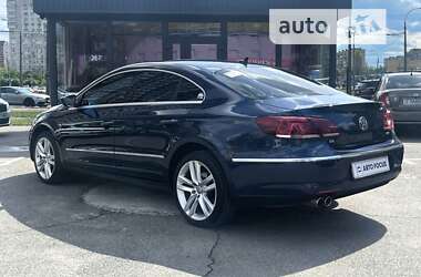 Купе Volkswagen CC / Passat CC 2013 в Киеве