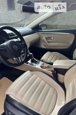 Купе Volkswagen CC / Passat CC 2013 в Миколаєві