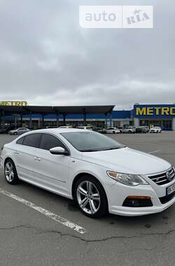 Купе Volkswagen CC / Passat CC 2011 в Киеве