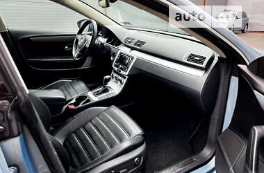 Купе Volkswagen CC / Passat CC 2012 в Киеве