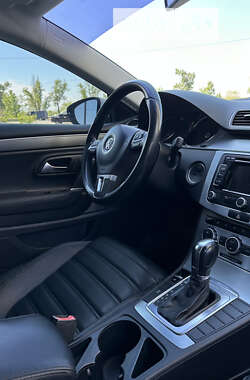 Купе Volkswagen CC / Passat CC 2012 в Києві