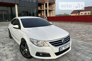 Купе Volkswagen CC / Passat CC 2011 в Тячеве