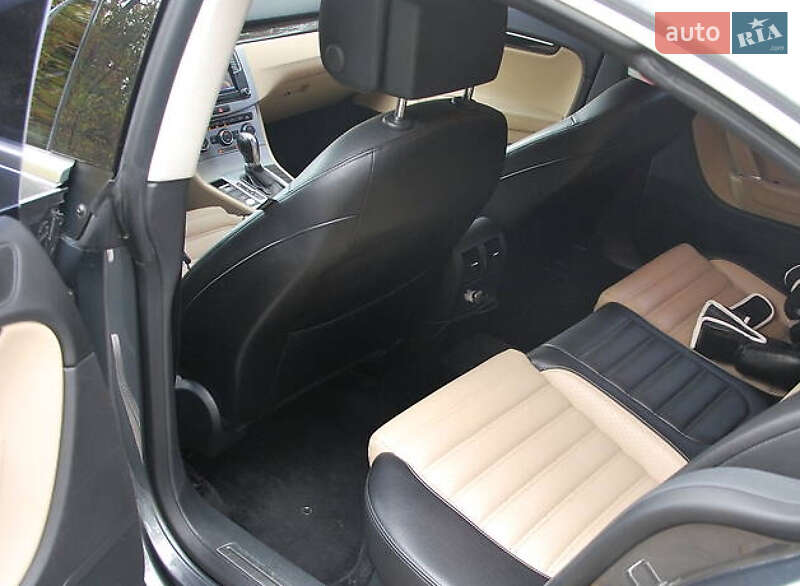 Купе Volkswagen CC / Passat CC 2016 в Тернополе