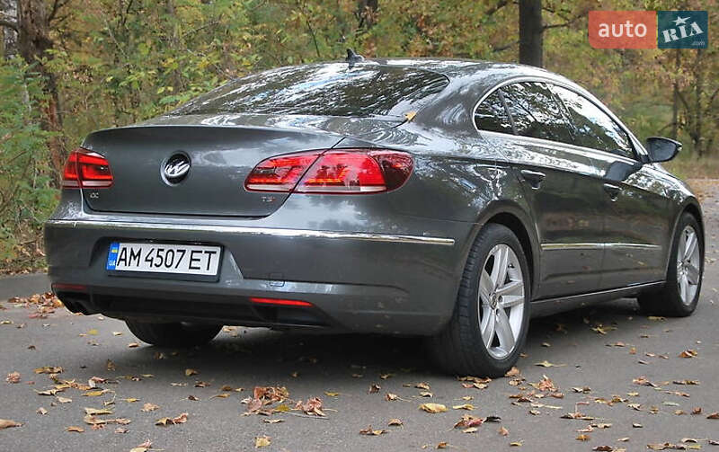 Купе Volkswagen CC / Passat CC 2016 в Тернополе