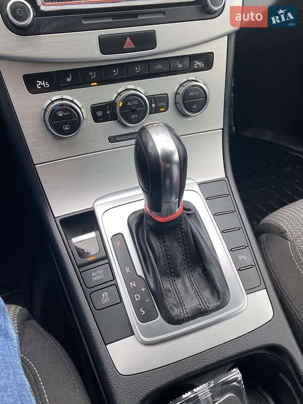 Купе Volkswagen CC / Passat CC 2012 в Житомире фото 17 Купе Volkswagen CC / Passat CC 2012 в Житомире