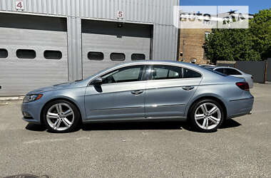 Купе Volkswagen CC / Passat CC 2012 в Киеве