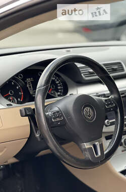 Купе Volkswagen CC / Passat CC 2013 в Вінниці