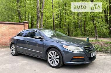 Купе Volkswagen CC / Passat CC 2011 в Львове