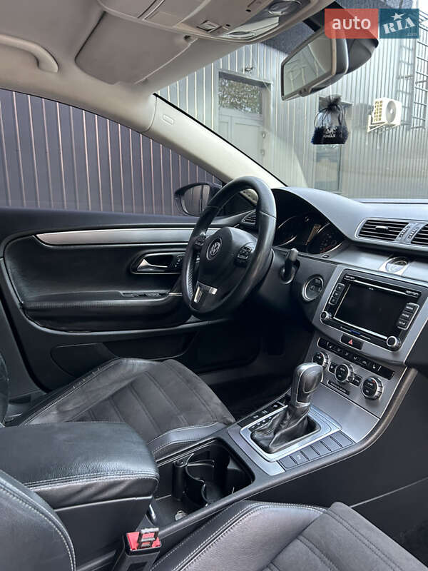 Купе Volkswagen CC / Passat CC 2013 в Кам'янець-Подільському