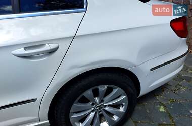 Купе Volkswagen CC / Passat CC 2010 в 