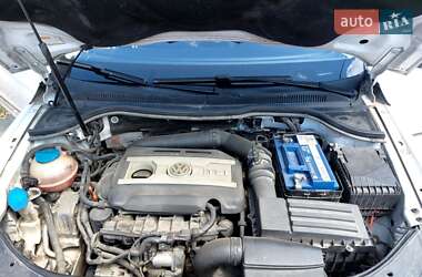 Купе Volkswagen CC / Passat CC 2010 в 