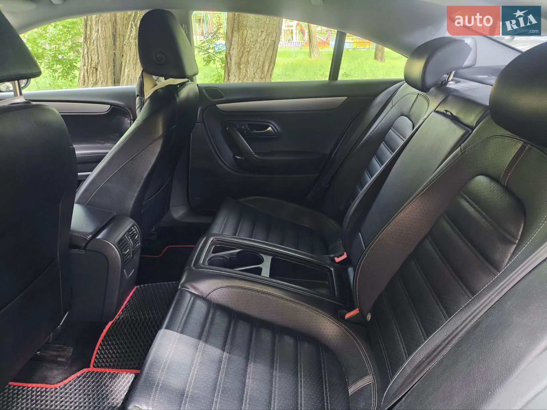 2010 Volkswagen Passat CC - мініатюра 13