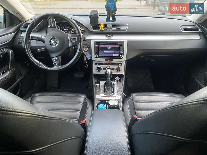 Купе Volkswagen CC / Passat CC 2012 в Тячеве