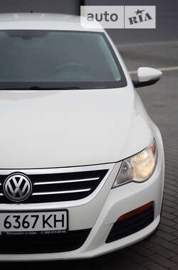 Купе Volkswagen CC / Passat CC 2011 в Бершади