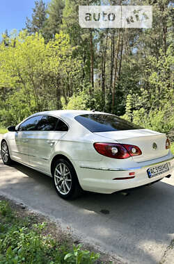 Купе Volkswagen CC / Passat CC 2011 в Ковеле