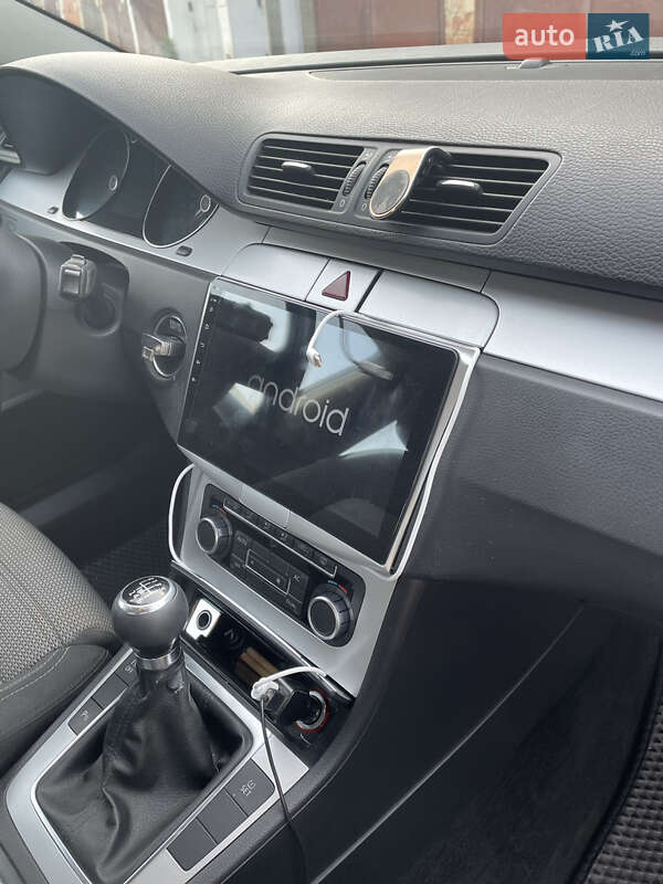 Купе Volkswagen CC / Passat CC 2010 в Черновцах