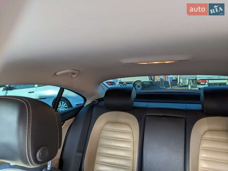 Купе Volkswagen CC / Passat CC 2012 в Рівному