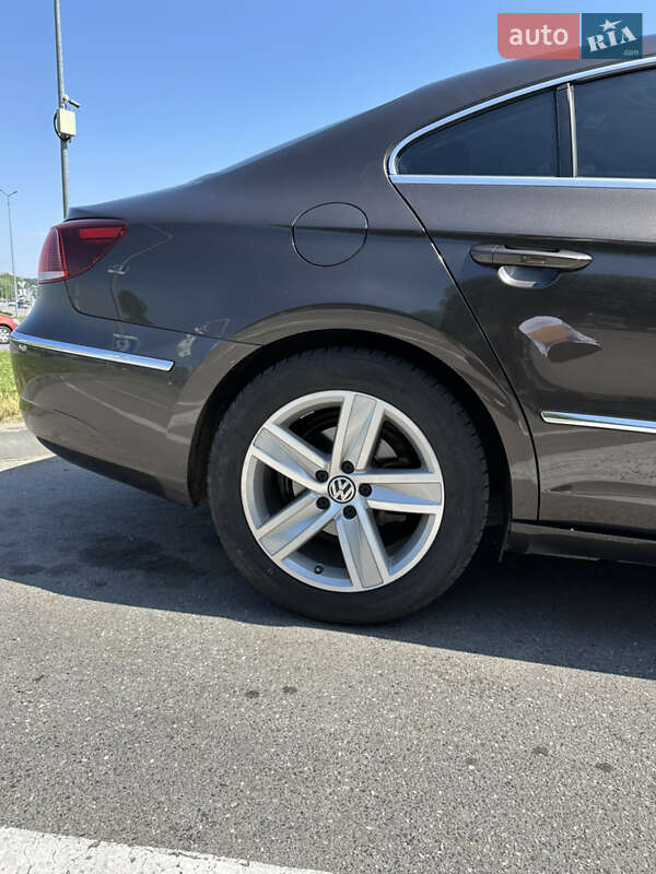 Купе Volkswagen CC / Passat CC 2014 в Виннице