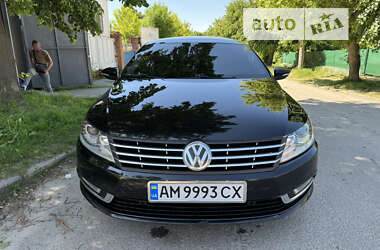 Купе Volkswagen CC / Passat CC 2013 в Києві