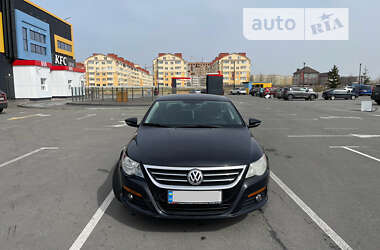 Купе Volkswagen CC / Passat CC 2010 в Києві