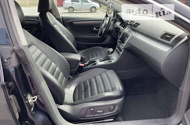 Купе Volkswagen CC / Passat CC 2010 в Киеве