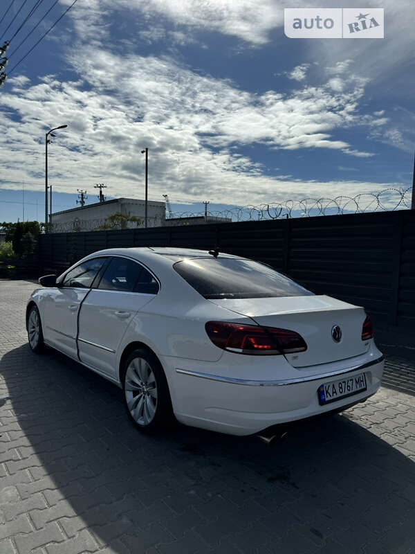 Купе Volkswagen CC / Passat CC 2013 в Киеве